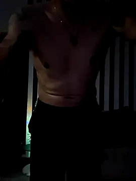 pretorianoo53 online show from 12/14/25, 04:40