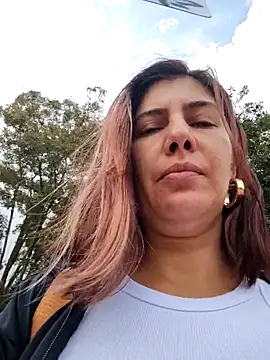 Snapshot of scarlett_moore chatting on 11/30/25, 05:50 scarlett moore online show from 11/30/25, 05:50