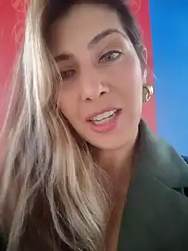 scarlett moore online show from 05/04/26, 03:41