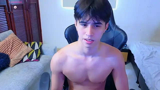 Snapshot of carl_dixon chatting on 09/20/25, 05:47 carl dixon online show from 09/20/25, 05:47