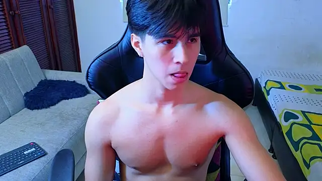 Snapshot of carl_dixon chatting on 11/22/25, 08:30 carl dixon online show from 11/22/25, 08:30