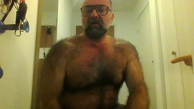chainjulious online show from 02/20/26, 03:23