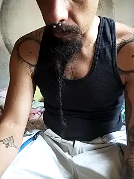 Snapshot of iirgastam3 chatting on 11/04/25, 05:34 iirgastam3 online show from 11/04/25, 05:34