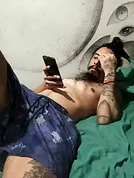 Snapshot of iirgastam3 chatting on 11/12/25, 01:06 iirgastam3 online show from 11/12/25, 01:06