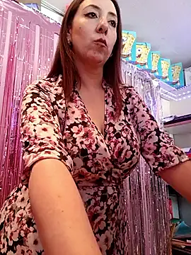Mia Novikov online show from 06/18/26, 06:23