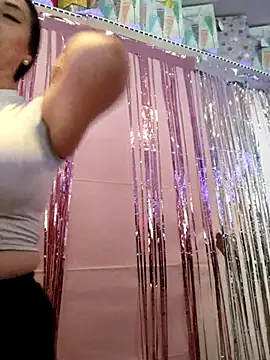 Mia Novikov online show from 07/28/26, 06:20