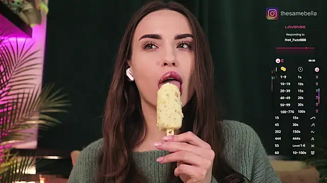 Snapshot of BabyYoda- chatting on 10/04/25, 05:55 BabyYoda- online show from 10/04/25, 05:55