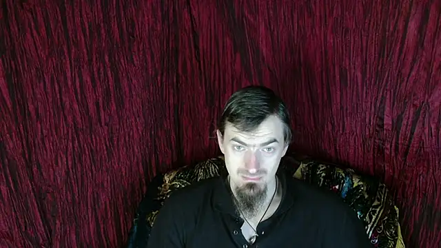 Snapshot of ConanJones chatting on 11/19/25, 07:08 ConanJones online show from 11/19/25, 07:08