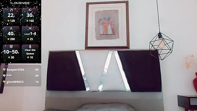 hilary rodriguez online show from 12/12/24, 10:52