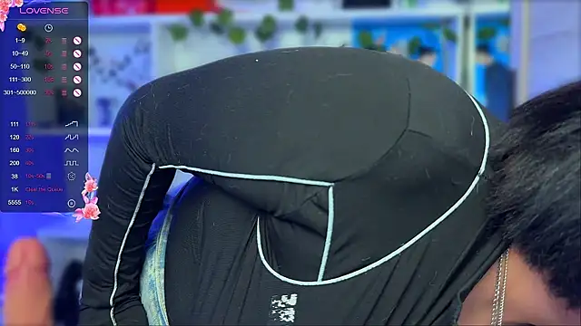 Snapshot of rich_peaches chatting on 12/21/24, 06:02 rich peaches online show from 12/21/24, 06:02