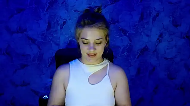 nika gold1 online show from 06/06/26, 07:07