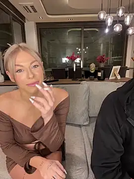 Snapshot of SexOnMyLvL chatting on 01/15/25, 10:13 SexOnMyLvL online show from 01/15/25, 10:13