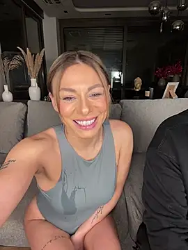 Snapshot of SexOnMyLvL chatting on 01/30/25, 10:19 SexOnMyLvL online show from 01/30/25, 10:19