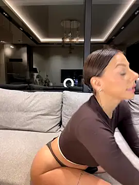 Snapshot of SexOnMyLvL chatting on 10/21/25, 07:36 SexOnMyLvL online show from 10/21/25, 07:36