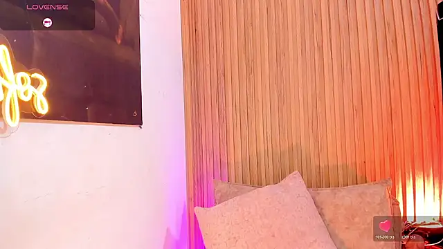 sofhiaa adaams online show from 07/29/26, 10:52