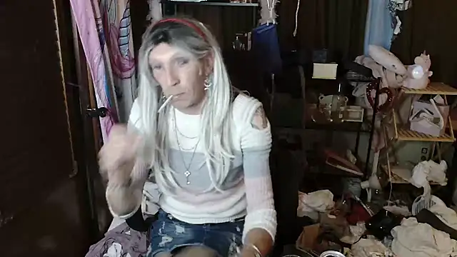 Ombeline1 online show from 09/19/25, 06:19