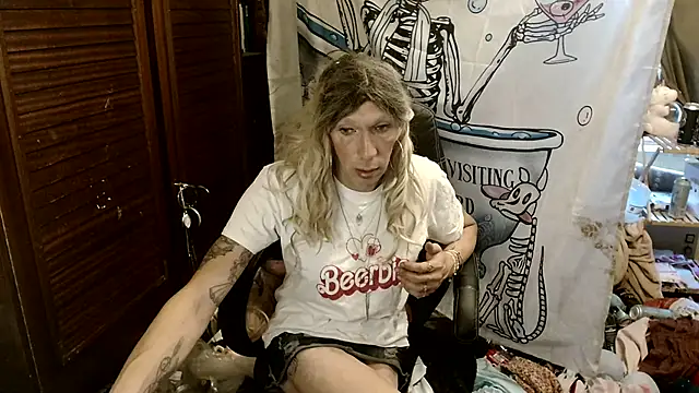 Ombeline1 online show from 07/26/26, 05:42