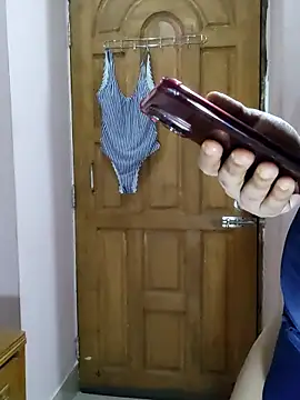 Snapshot of zentaishow chatting on 10/09/25, 12:25 zentaishow online show from 10/09/25, 12:25