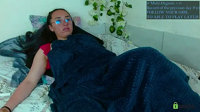 Hot Candy  online show from 05/12/26, 03:03