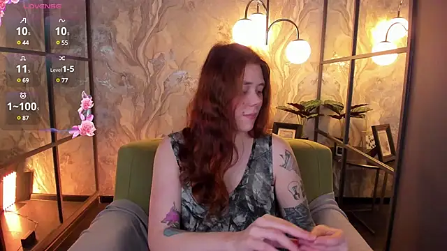 SophiePure online show from 03/16/25, 08:43