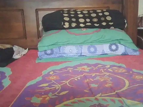 Nuttysub online show from 10/30/25, 01:40