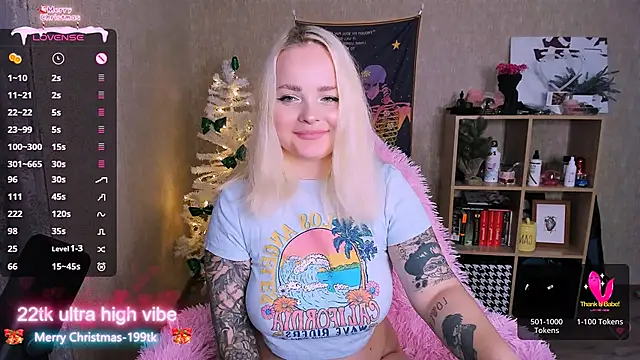 Snapshot of flower_sarah_ chatting on 12/24/24, 07:49 flower sarah online show from 12/24/24, 07:49