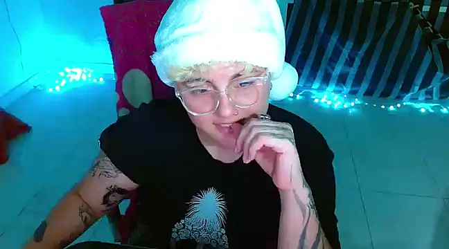 isabeautyx19 online show from 12/09/24, 11:34