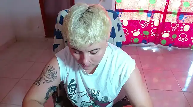 isabeautyx19 online show from 12/14/24, 09:56