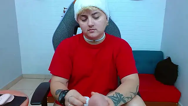 isabeautyx19 online show from 12/29/24, 01:17
