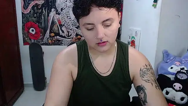 isabeautyx19 online show from 04/30/26, 01:45