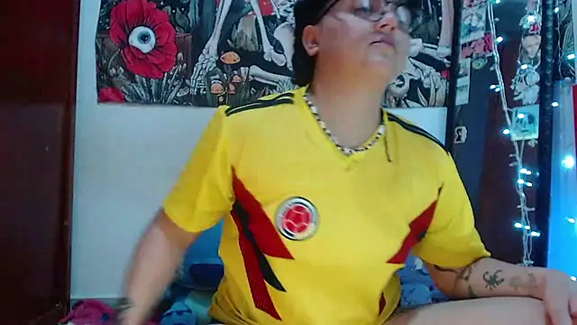 isabeautyx19 online show from 05/28/26, 04:15