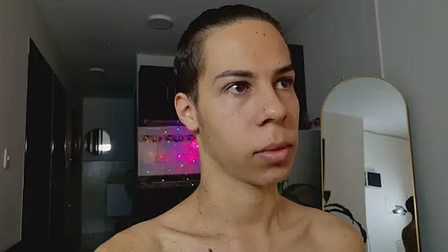 Snapshot of grey___27 chatting on 03/15/25, 11:08 grey 27 online show from 03/15/25, 11:08