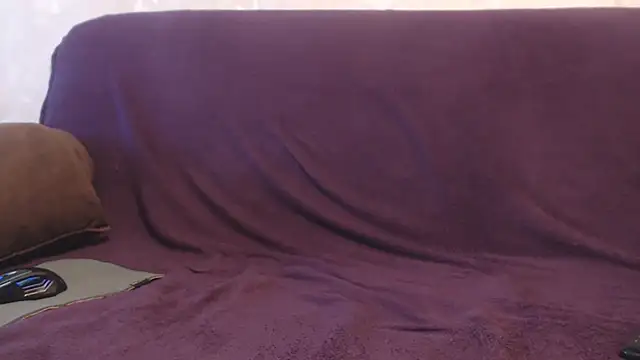 Snapshot of nicenike47 chatting on 09/21/25, 10:28 nicenike47 online show from 09/21/25, 10:28