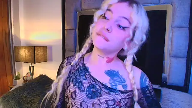 Bonnie vega online show from 03/22/25, 02:05