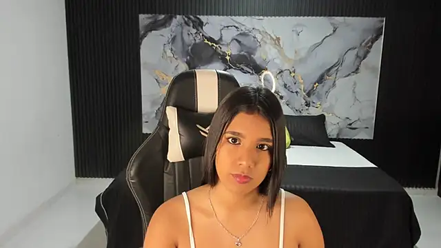 Ivy 16 online show from 01/29/25, 12:02