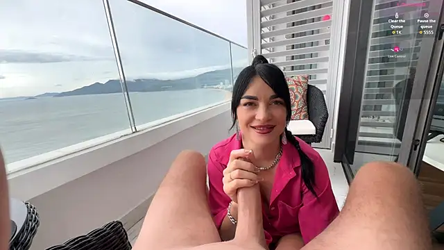 Snapshot of Hella_Hardcorre chatting on 09/27/25, 02:38 Hella Hardcorre online show from 09/27/25, 02:38