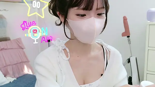 -minami- online show from 03/09/25, 03:43