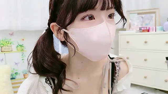 -minami- online show from 10/07/25, 12:02