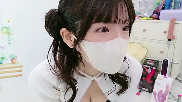 Snapshot of -minami- chatting on 01/17/26, 03:11 -minami- online show from 01/17/26, 03:11