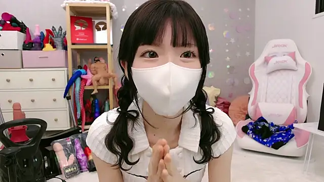 -minami- online show from 08/01/26, 03:17