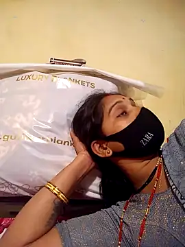 Hi Radhika online show from 12/20/24, 03:53