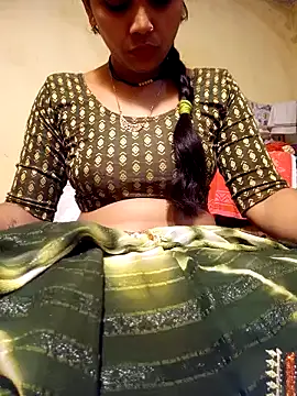Hi Radhika online show from 12/26/24, 04:36