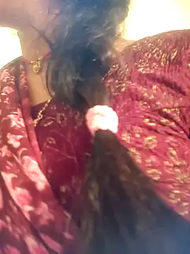Hi Radhika online show from 12/31/24, 03:34
