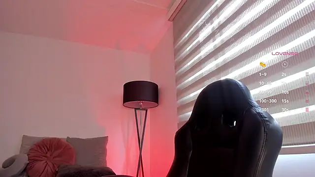 Snapshot of vico_sweety chatting on 11/08/25, 05:01 vico sweety online show from 11/08/25, 05:01