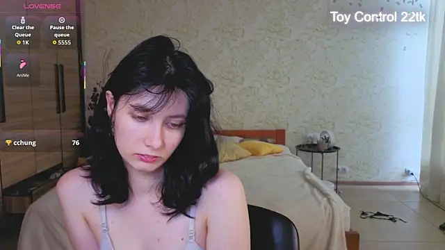 JulisSweet online show from 07/14/26, 10:54