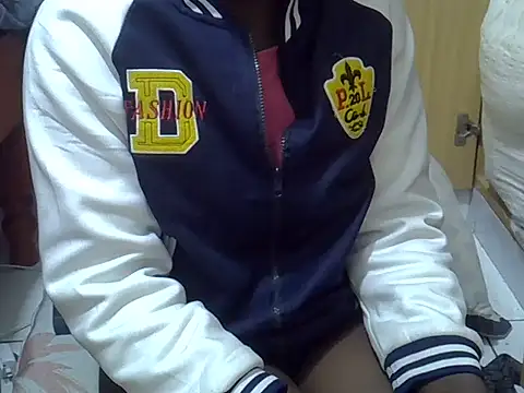 ebonyzoe online show from 07/05/26, 01:56