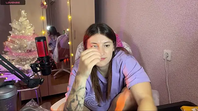 Katrin  kiss online show from 12/24/24, 10:49