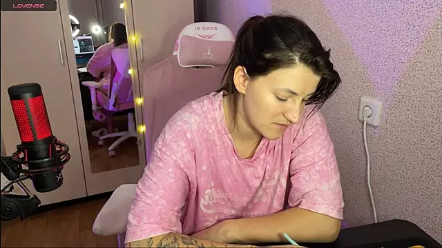 Katrin  kiss online show from 01/10/25, 06:17