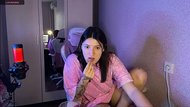 Katrin  kiss online show from 01/30/25, 02:25