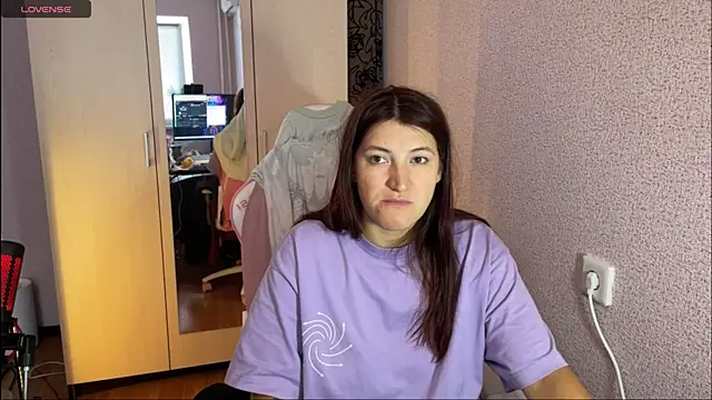 Snapshot of Katrin__kiss chatting on 09/14/25, 12:59 Katrin  kiss online show from 09/14/25, 12:59